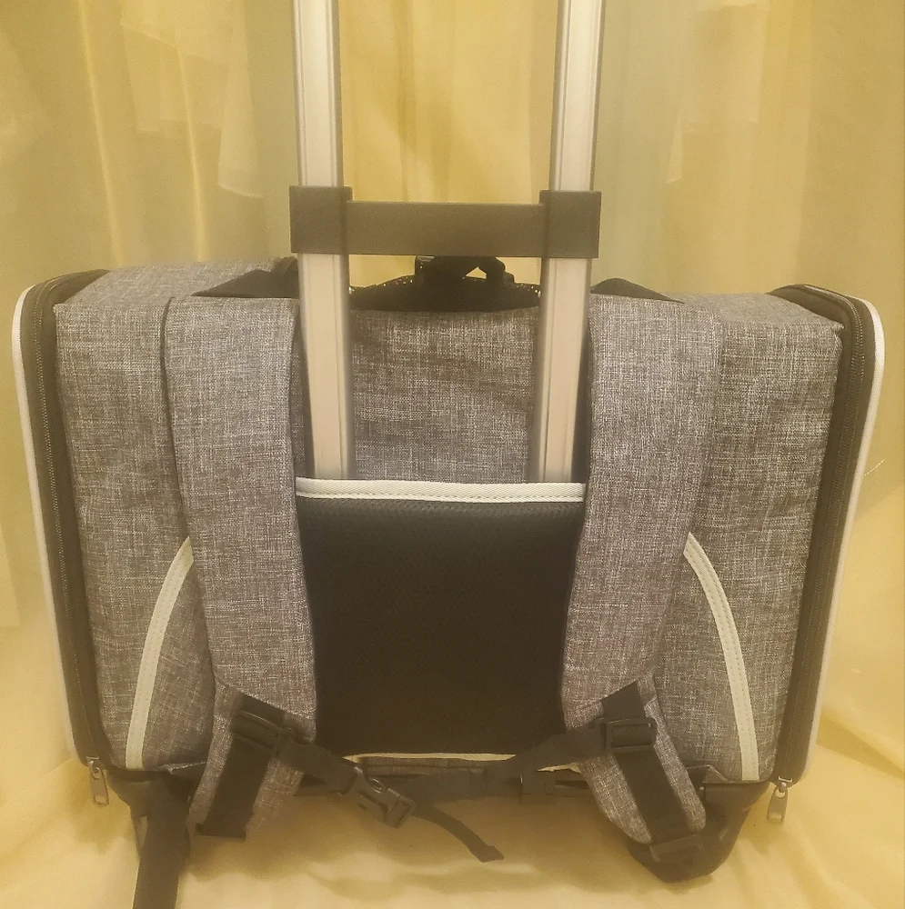 NWOT Pet Brand Soft-Sided Pet Spinner Rolling Carrier Backpack – 19x13x12